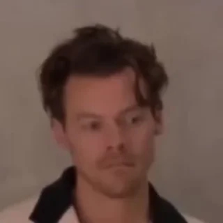 Video sticker 🙁 🍓@gardenofivy :: @fStikBot