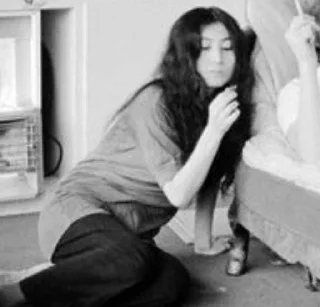 Telegram sticker 🙄 John & Yoko (Сойер варфарін) :: @fStikBot