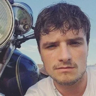 Telegram sticker 😐 Josh Hutcherson :: @fStikBot