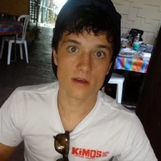 Telegram sticker 😨 Josh Hutcherson :: @fStikBot