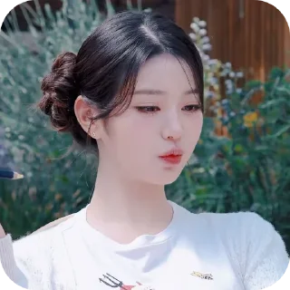 Video sticker 😏 Annacriticizes @superciliousbutterfly