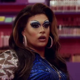 Video sticker 😮 RPDR S15 E8 @RuPaulsDragRaceAllChannel