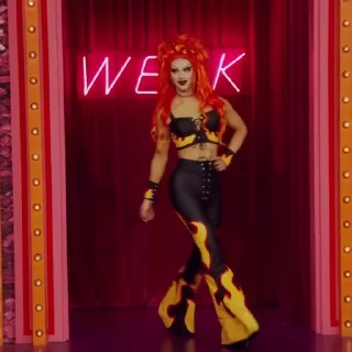 Video sticker 👋 RPDR S15 E8 @RuPaulsDragRaceAllChannel