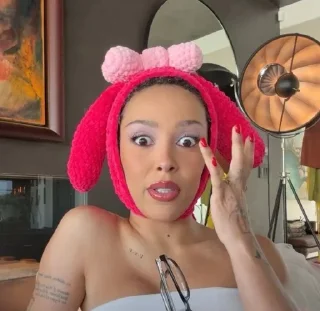 Video sticker 😳 doja cat: by @dojaaacaat