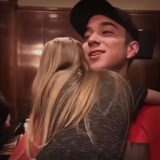 Video sticker ♾ YOUNGER SISTER : @GIFREJA :: @fStikBot