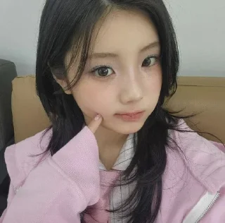 Video sticker 🧁 ‌  ‌ ‌ ‌ ‌ ‌ ‌ ‌magical @e3won ʼs dayfile