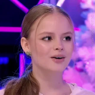 Video sticker 😛 Милана Стар 🌟