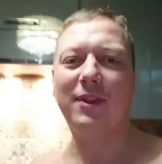 Video sticker 😚 мур мур  | via @StickedApp_bot