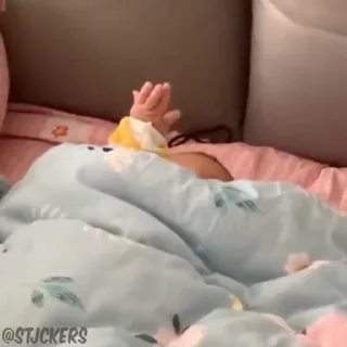 Video sticker 🤌 @bae_snow       𝑭𝒂𝒗 𝒔𝒕𝒊𝒄𝒌𝒆𝒓💗❄️:: @fStik