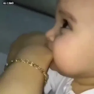 Video sticker 🥀 @bae_snow       𝑭𝒂𝒗 𝒔𝒕𝒊𝒄𝒌𝒆𝒓💗❄️:: @fStik