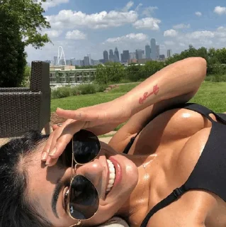 Telegram sticker 🎃 @FUCK_MOVIE | mia khalifa