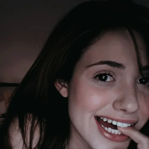 Sticker 🥰 Фулы туть👉🏻 @PlsyaTut