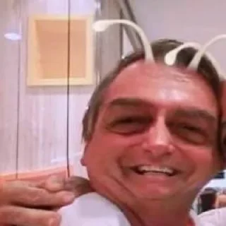 Telegram sticker 🫰 Jair bolsonaro